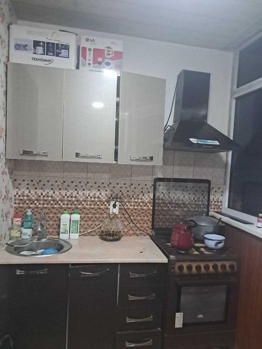 Уй сотилади 3 хоналик