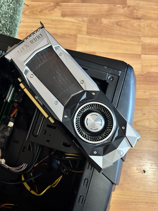 Placa video Nvidia 8Gb - GTX 1080