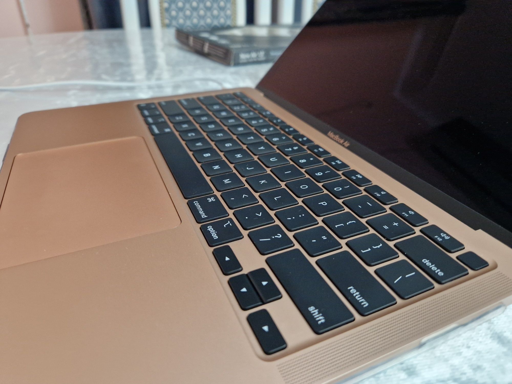 Макбук MacBook air 13 2020