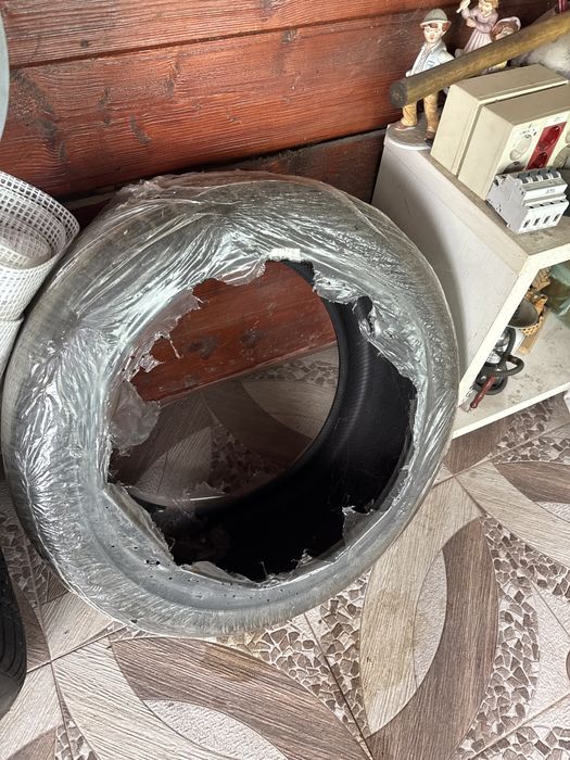 Vand anvelope iarna x6 noi CONTINENTAL R20