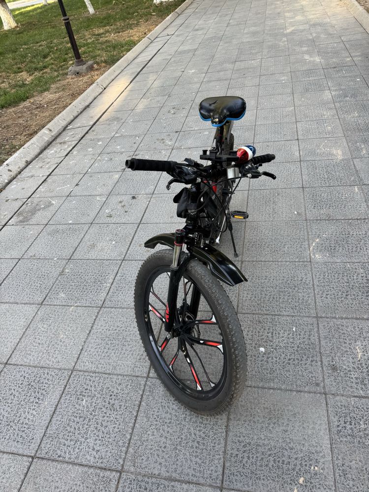 Velosiped 26 (BONVI super world)