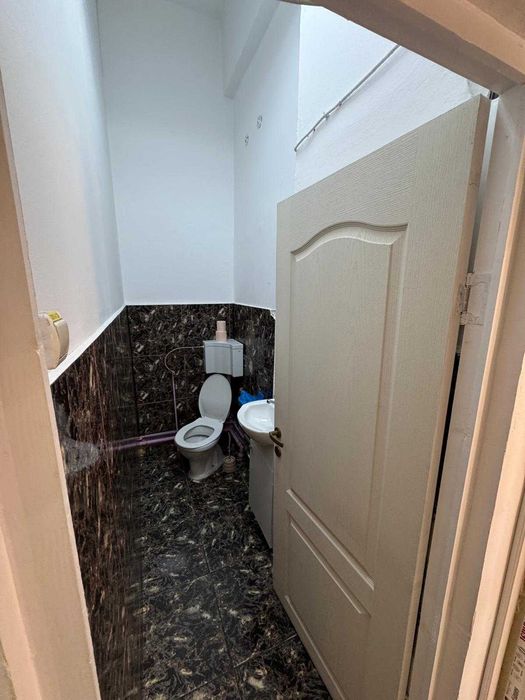 Vand afacere, cafenea + franciza Fornetti, profitabila si functionala