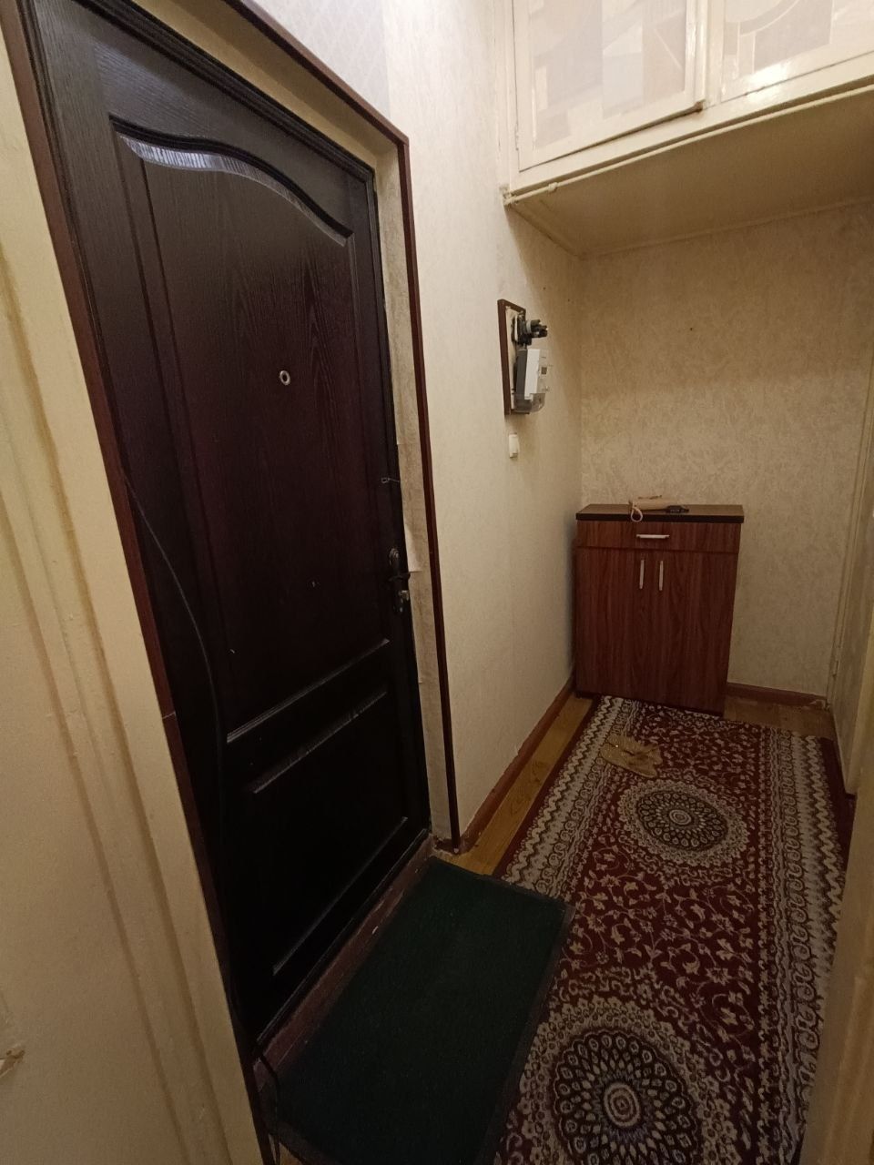 Яшнабадский район дубовий Продам 1 комнатную квартиру.