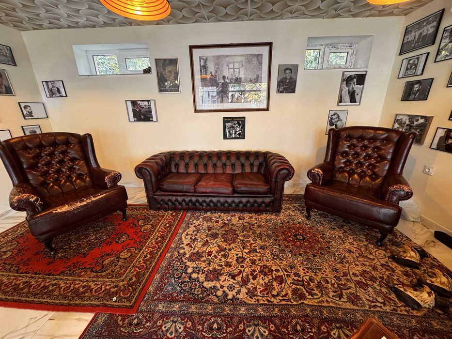 Диван и кресла Честърфилд