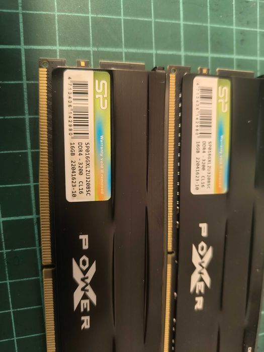 Памет 32GB DDR4 3200 Gaming Memory