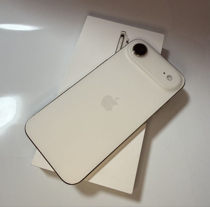 iPhone 17 Air Gold 256 GB - Nou