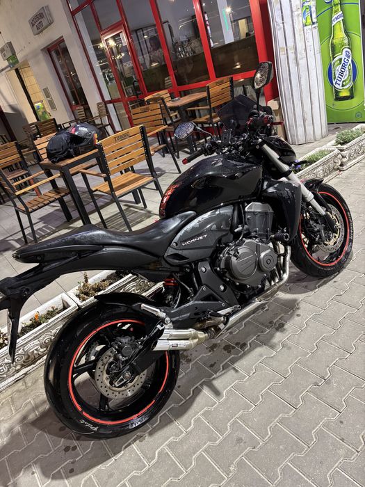 Vand Honda Hornet pc41 cu ABS