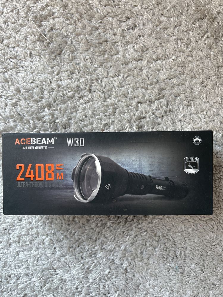Далекобоен лазерен Фенер ACEBEAM W30 , обхват 2408 метра