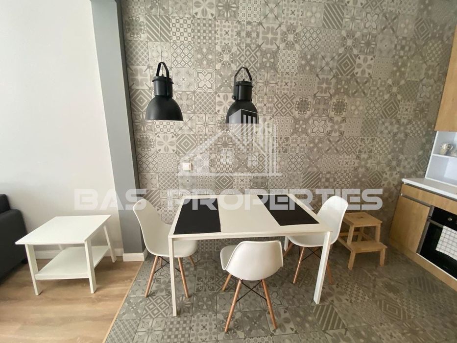 Дава се под наем Двустаен апартамент в София, Център - 68 кв.м за 990 € - Снимка #4