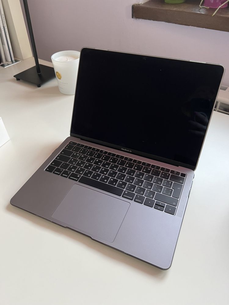 Калъф за Macbook Air 13 inch 2018