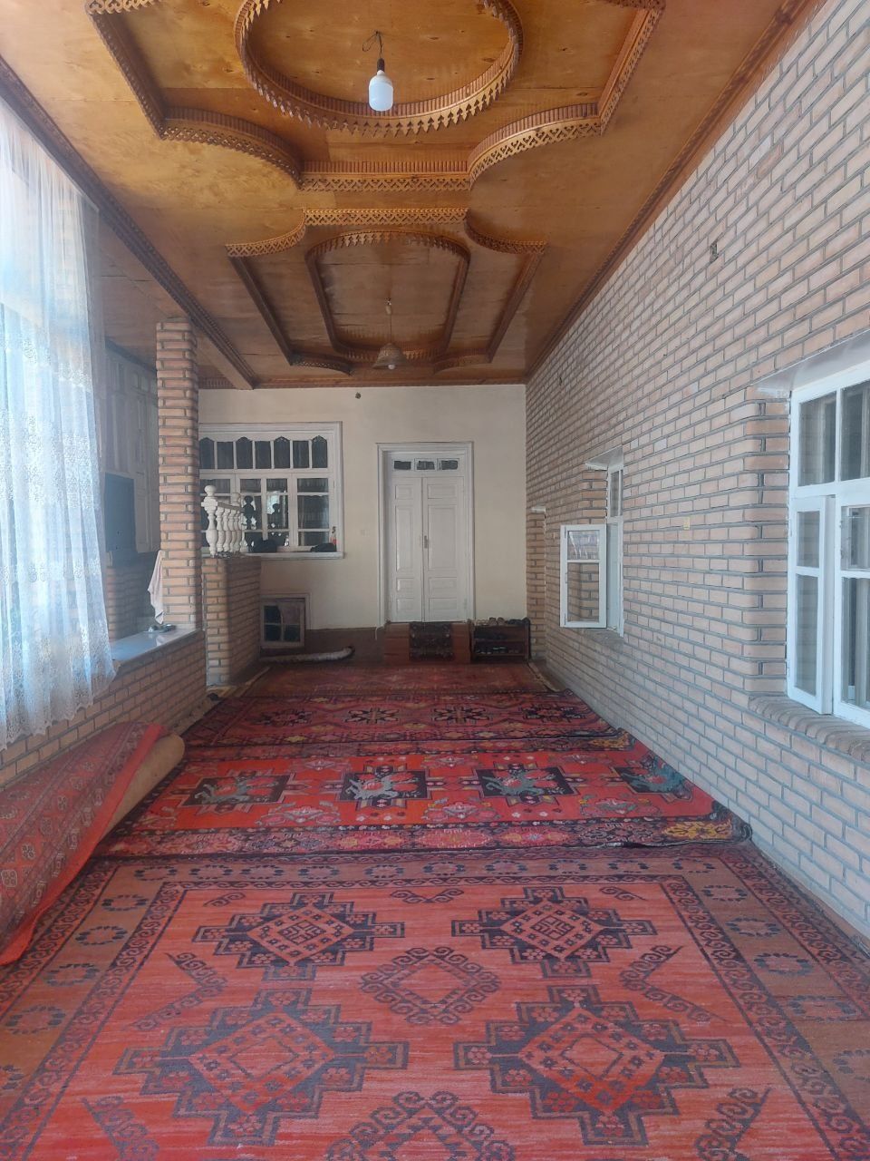 Samarqand Bulungur markazida  8 sotix uy sotiladi
