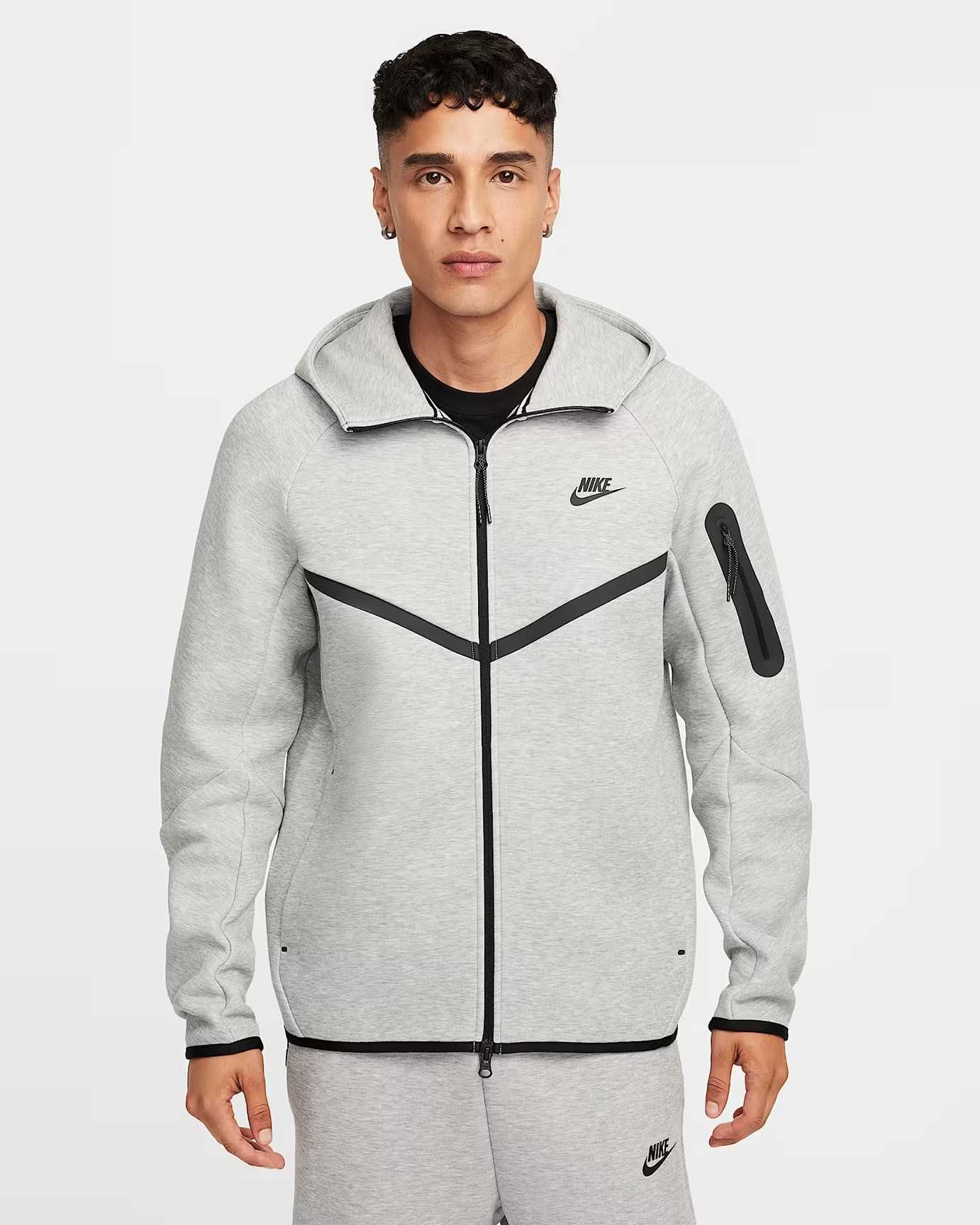 Nike Tech Fleece W FZ Горнище