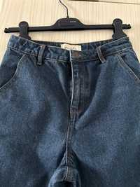Jeans evazati nepurtati fara eticheta