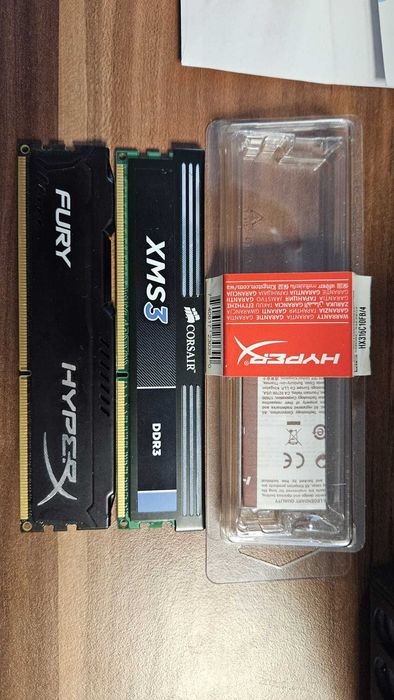 Memorie 8 GB DDR 3 (2x4GB)