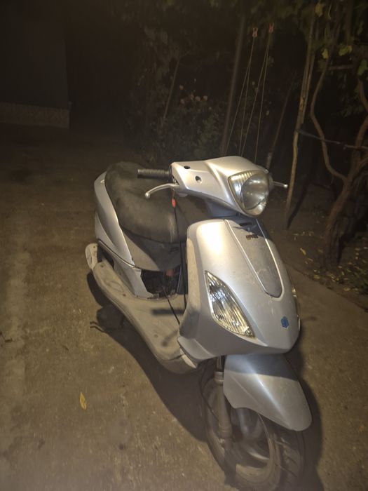 Scuter piaggo fly 80cc 2t