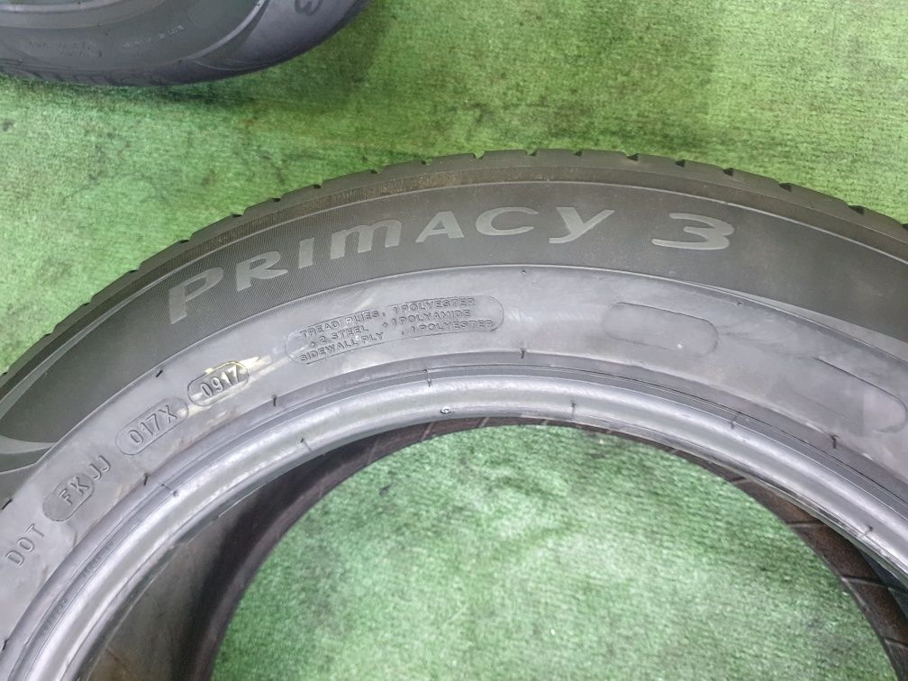 1x 235 55 17 vara Michelin