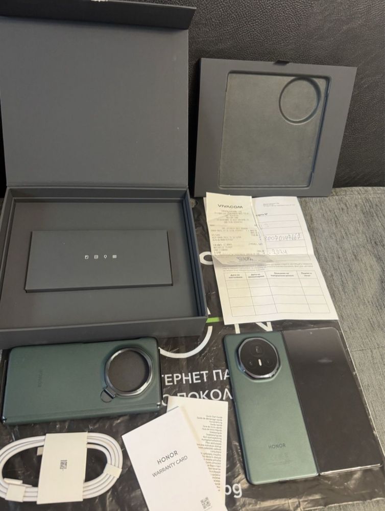 КАТО НОВ 512GB Honor Magic V3 Vivacom Гаранция 2027г. Green