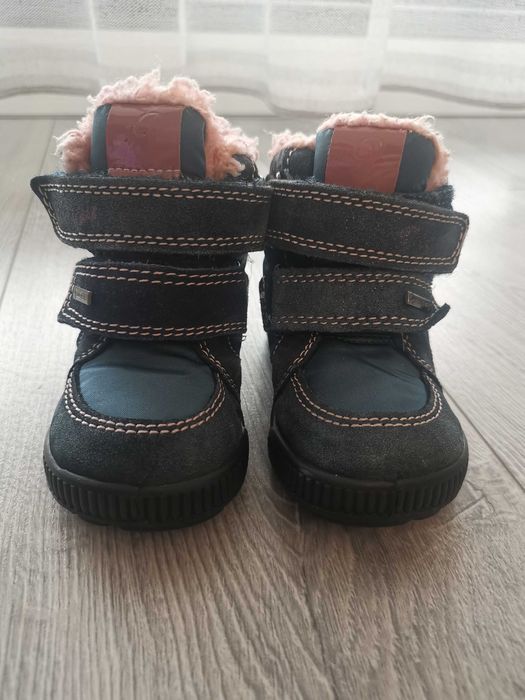 Ghete de iarnă, îmblănite, Primigi - mărimea 20, ca noi