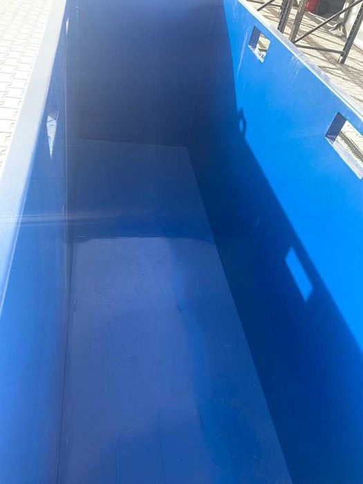 Container basculant pentru stivuitor – VBB 200 / 2000 litri / 1500 kg