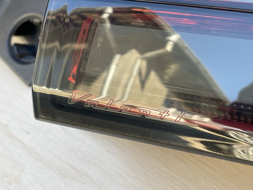 Опушени LED Стопове Subaru Levorg "Valenti"