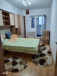 Apartament 3 camere, decomandat, 2 bai, CUG, 450 euro