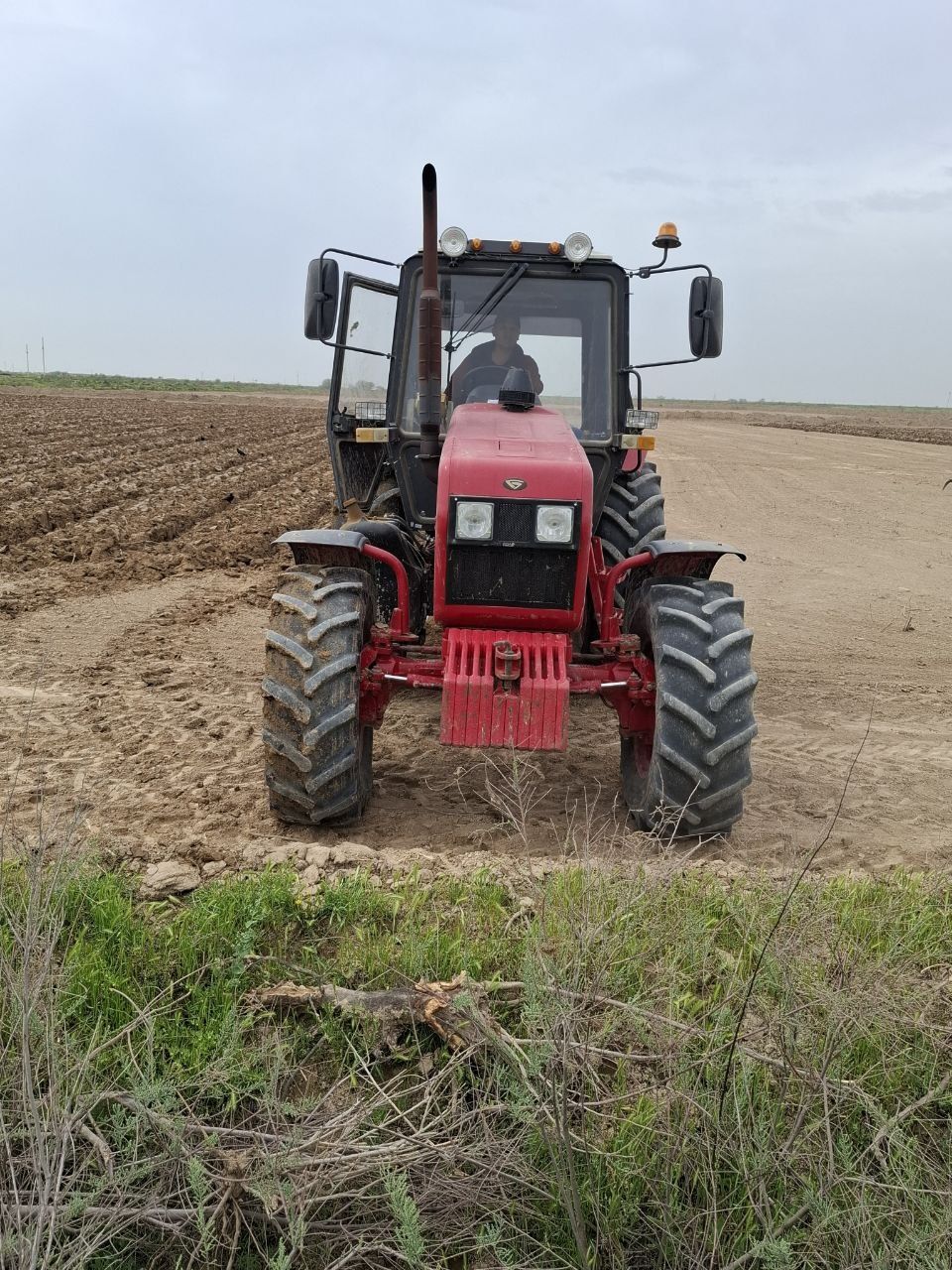 Belarus traktor т150