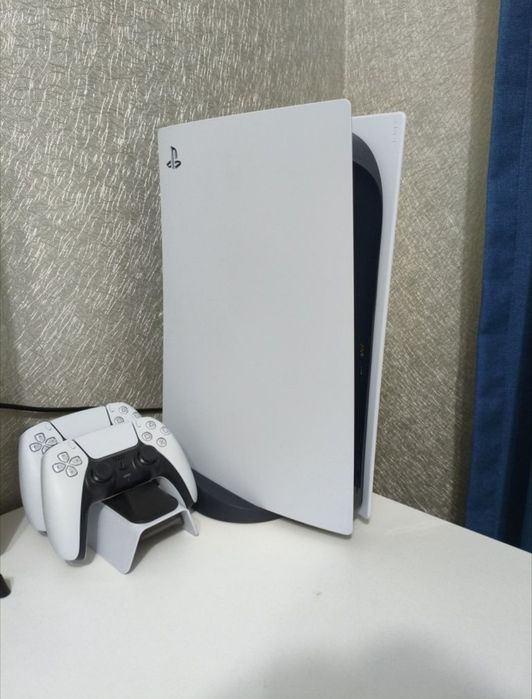 Playstation 5, обмен на какой нибудь Iphone с моей доплатой