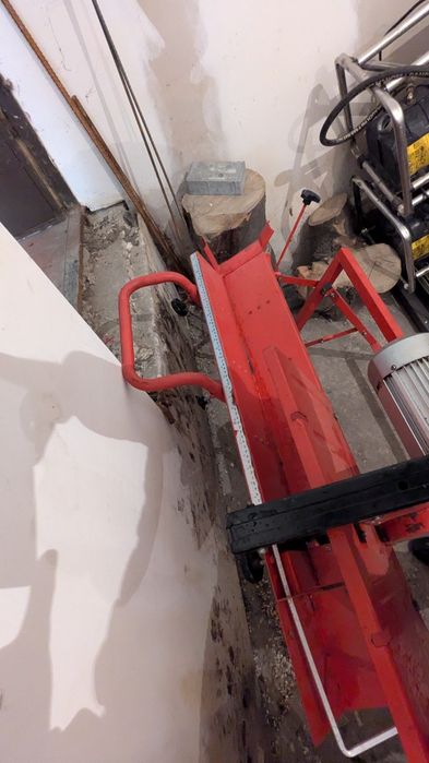 циркуляр Log Saw LS400