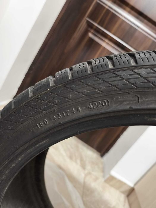Anvelopa de iarna Nokian WR Snowproof P 235/40/R19 DOT4220