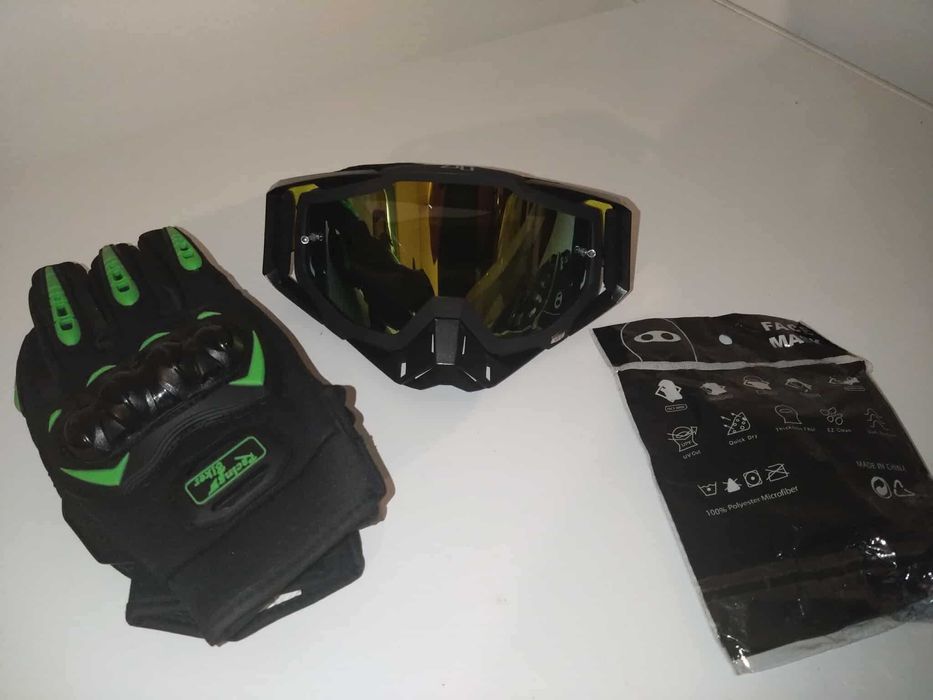 Set accesorii  pentru Trotineta Electrica:Cagula+Ochelari+Manusi
