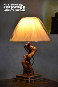 Настолна лампа (абажур) от корен