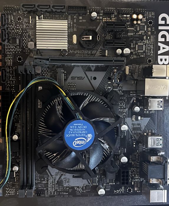 Placă de bază ASUS B360M-K –i3/i5/i7 generația 8 și 9+i3 9100F