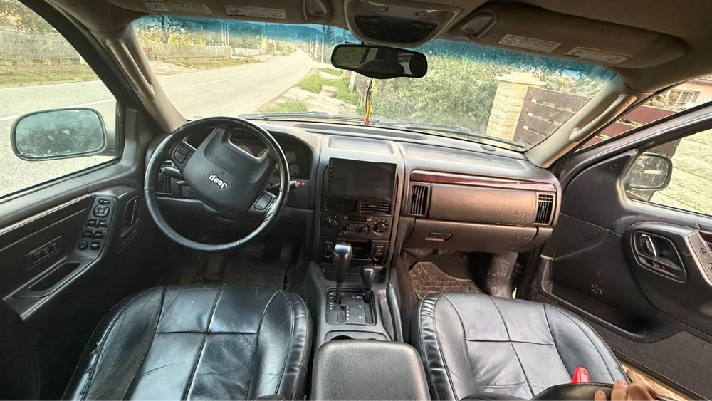 Jeep grand cheroke