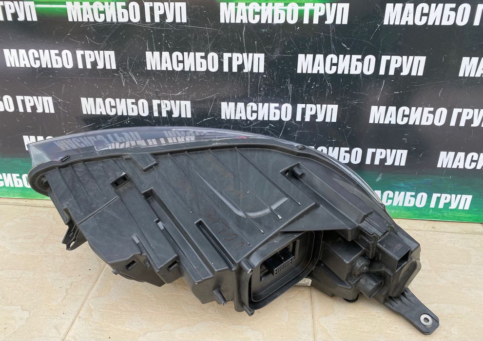 Фар far ляв фарове  FULL LED SYSTEM за Волво В40 Volvo V40