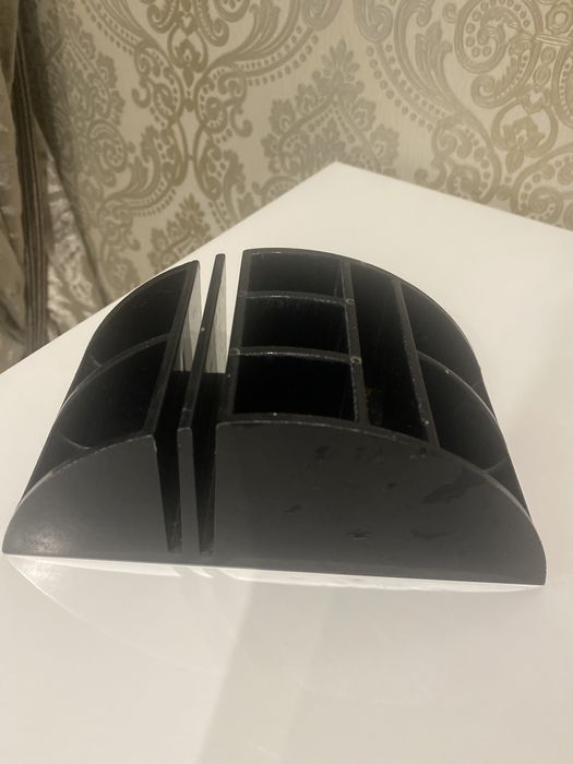 Продам органайзер для канцелярских товаров в хорошем состоянии