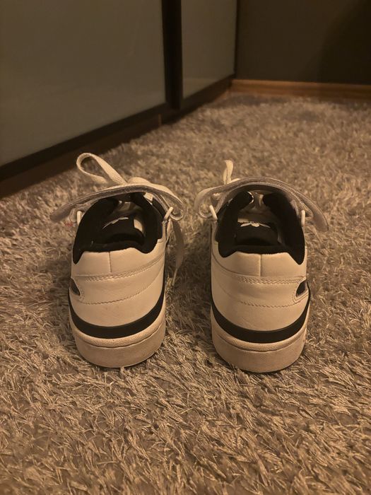Addidas forum low
