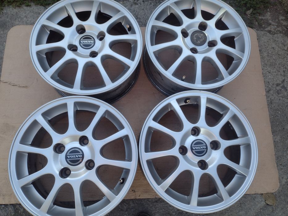 Перфектни 15-4х114.3 ЕТ44 6j Vovo S40. V40