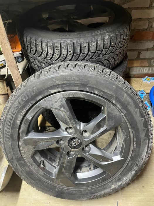 Продам комплект диски с резиной