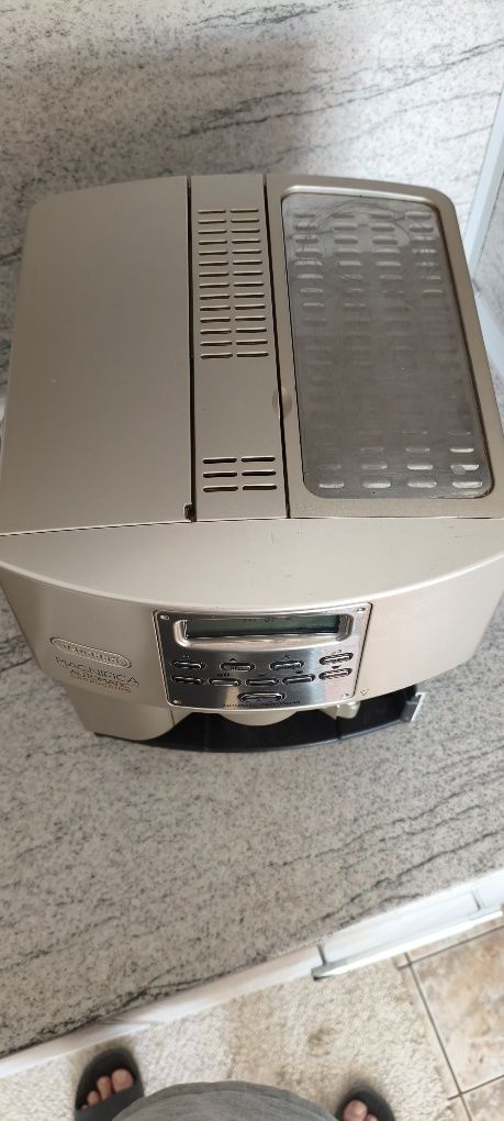 Delonghi Magnifica Automatic Cappuccino