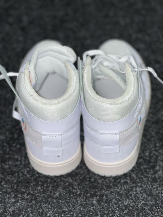 Air Jordan 1 OW albi