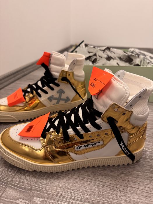 Papuci off white