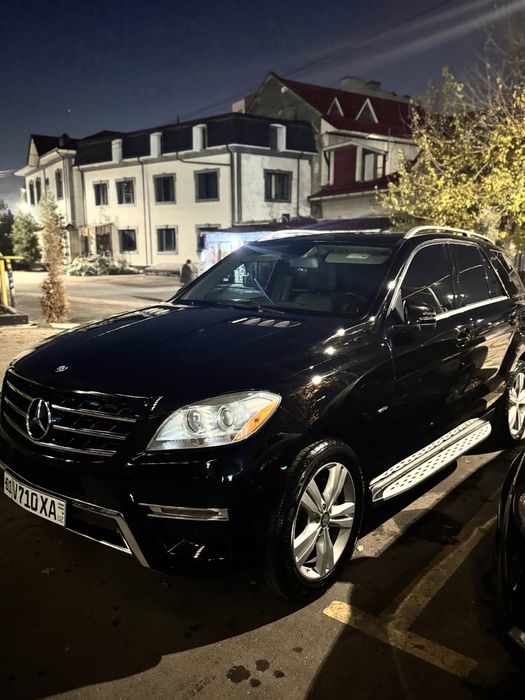 Мерседес МЛ 350 сотилади