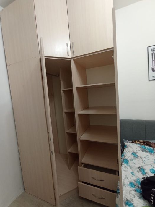 Шкаф  в спальню.