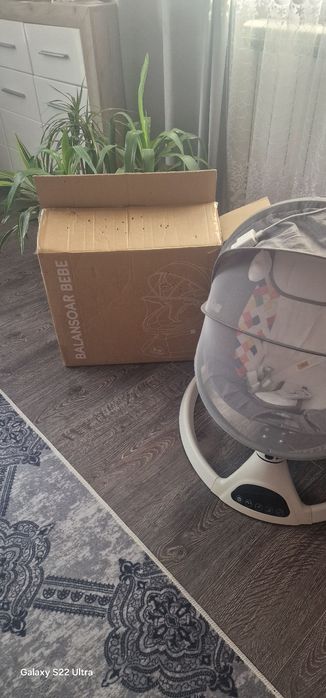 Vând leagăn bebe folosit o singura data