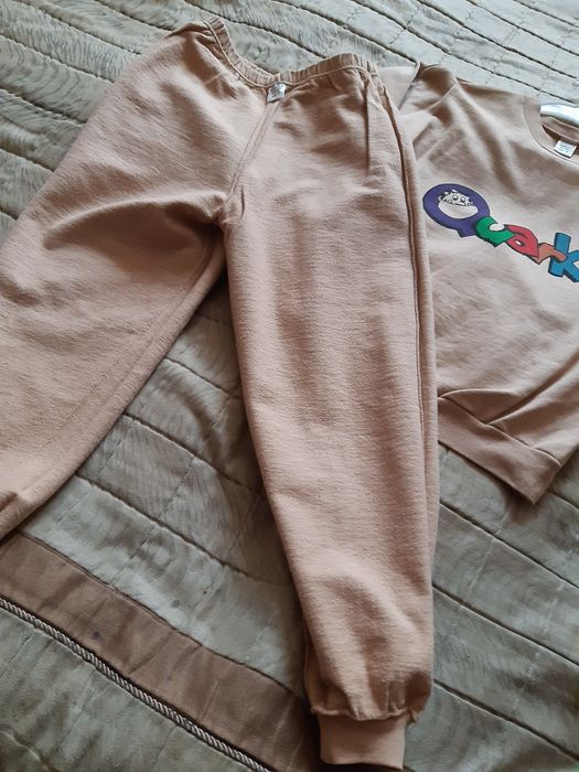 Спортивный  трикотажные костюм