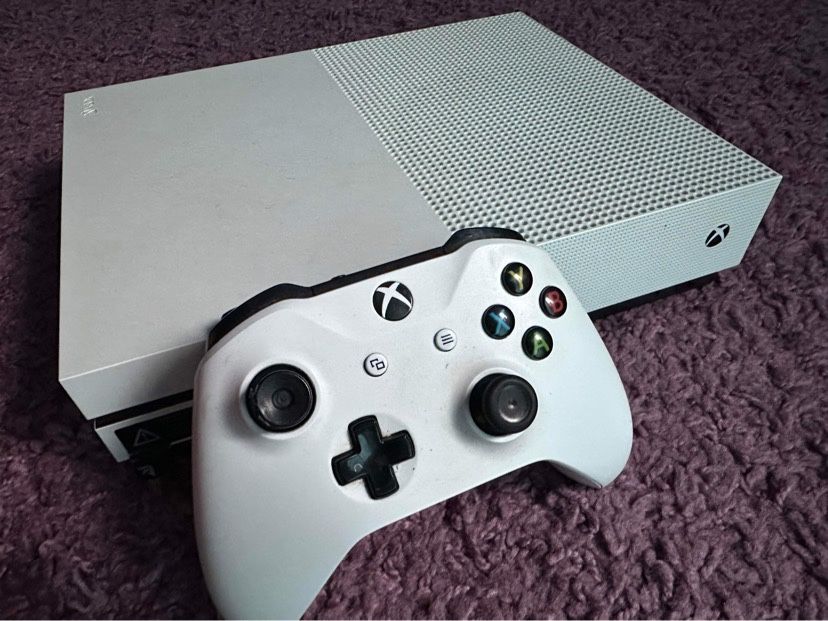 Xbox one S 500gb