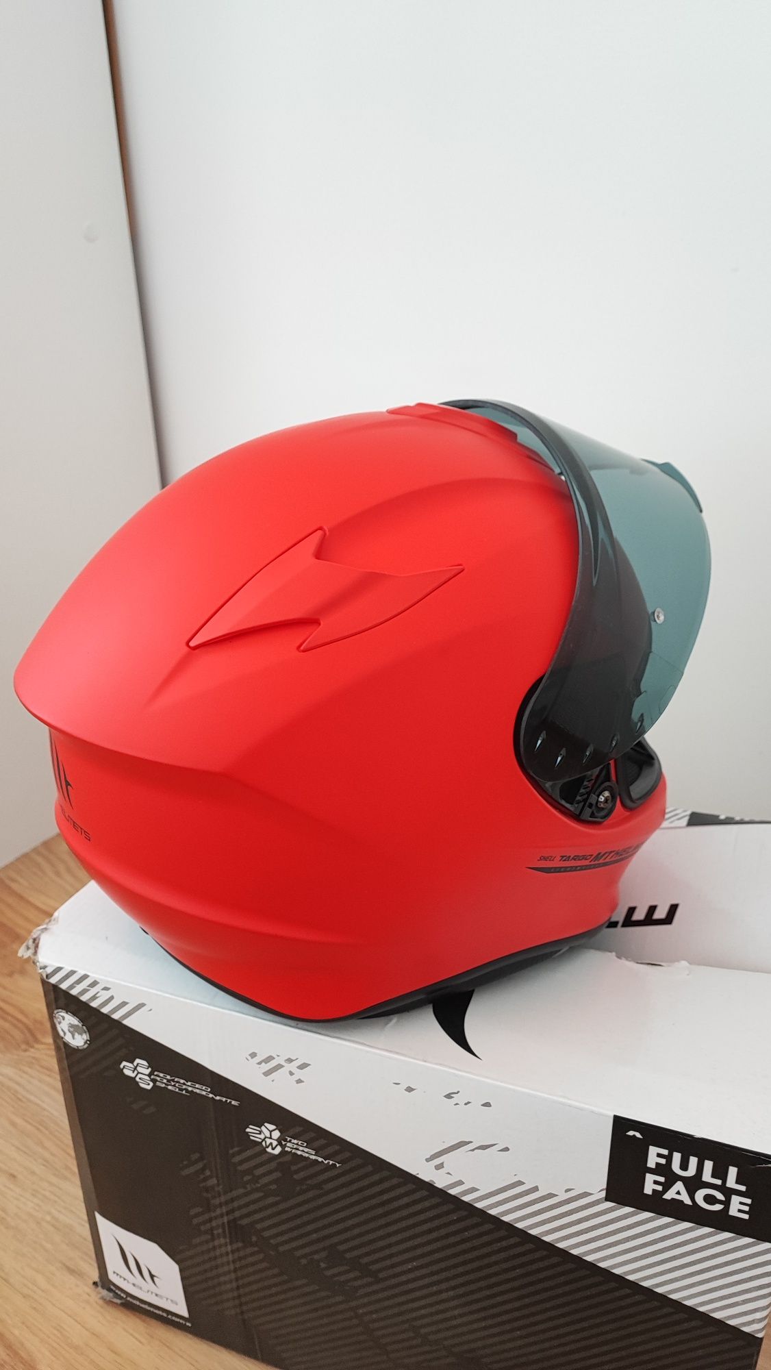 Мото каска MT Helmets Targo Solid  XS