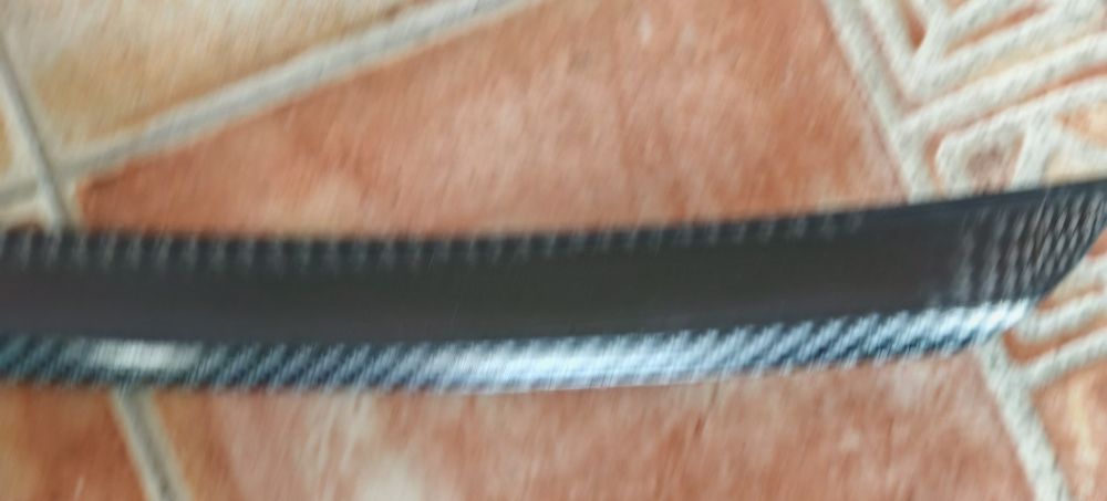 Lip spoiler portbagaj