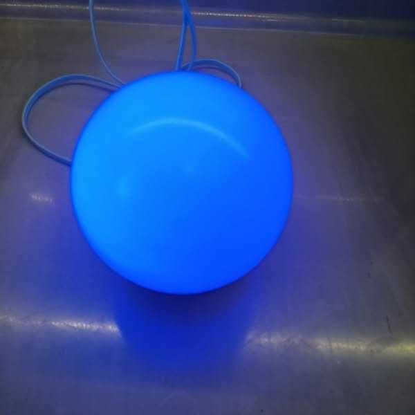 НОВА! Смарт нощна лампа с RGB контрол и Alexa