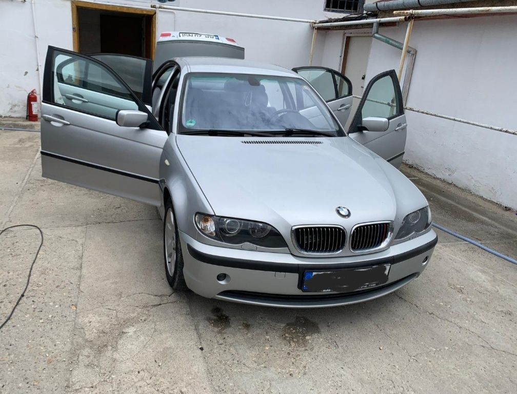 Dezmembrez Bmw e46 316 318 320 330